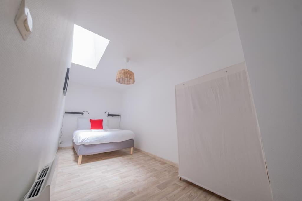 L'Ange Au Sourire Apartment Reims Exterior photo